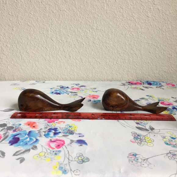 Small wooden Whales vintage hand carved - Picture 4 of 7